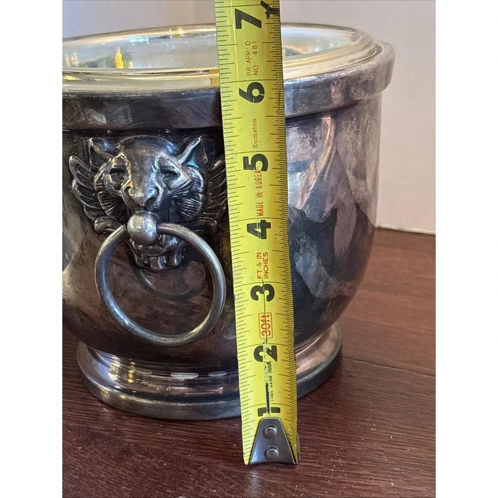 VTG Crosby E.P.C #2‎ Vacuum Sealed Ice Bucket With Lid, Lion Head Ring Handles